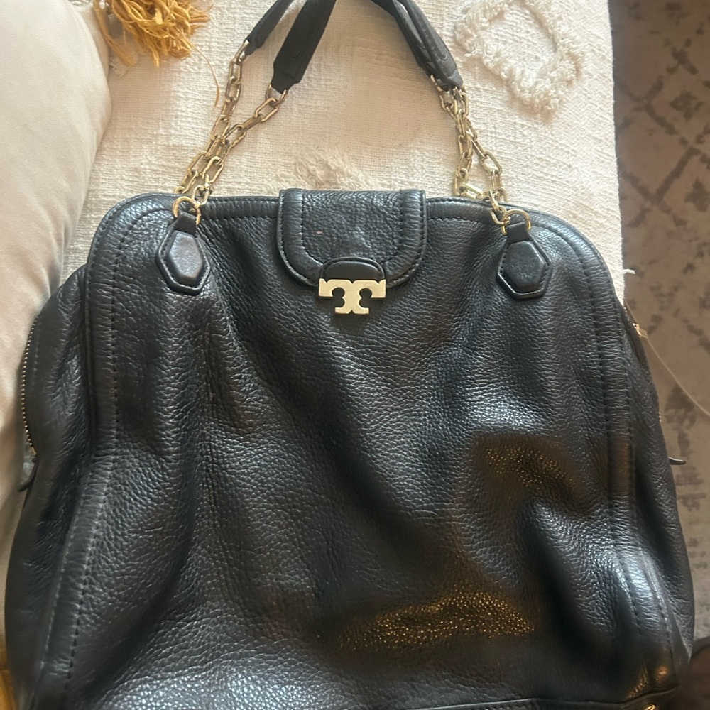 Tory Burch Black and Gold Shoulder Bag with Chain Strap